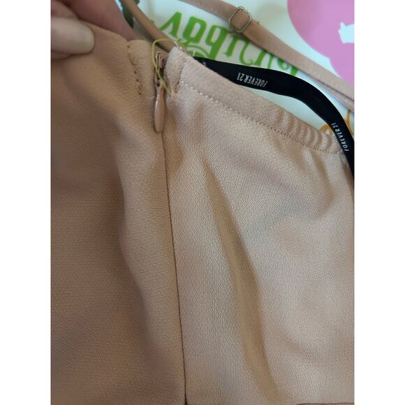 Forever 21 Jumpsuit Blush Medium M Cami Style Modern - Picture 6 of 8